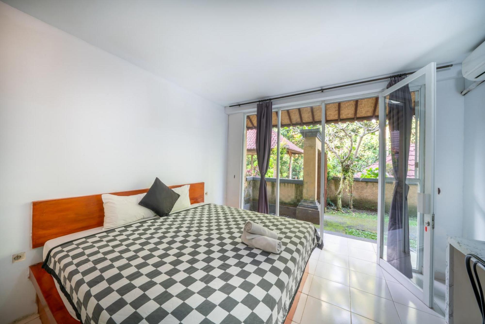 Umah Dangin Guest House Ubud  Bagian luar foto